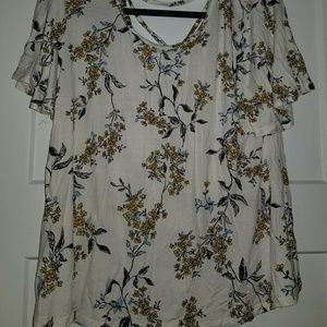 Brand new maurices shirt